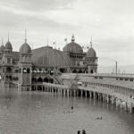 These 15 Iconic American Attractions Were Destroyed by Disasters