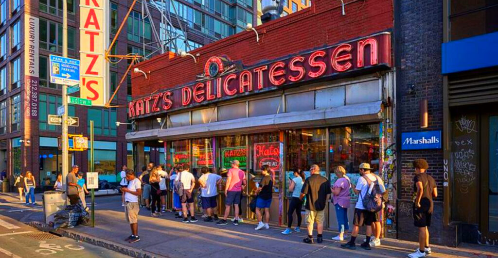 These 17 NY Food Secrets Locals Don’t Want Tourists to Know