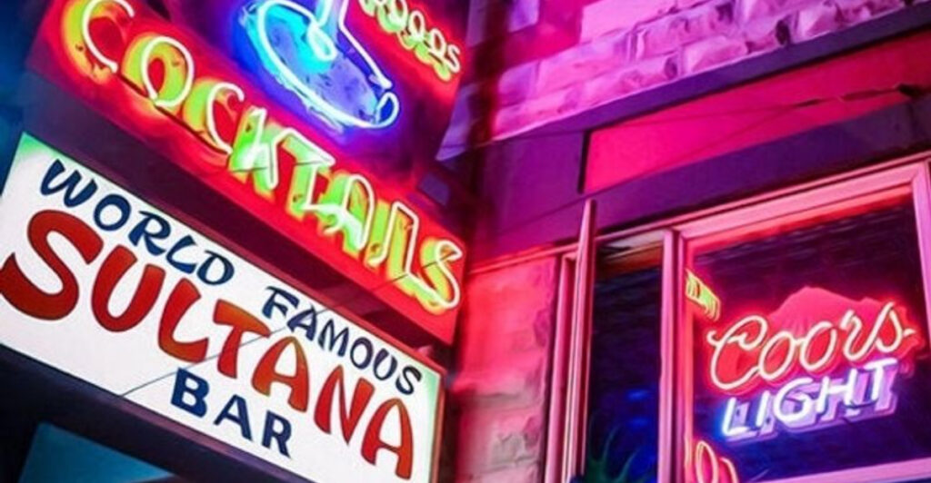 This 1912 Arizona Tavern Brings Route 66 History to Life With Neon & Nostalgia