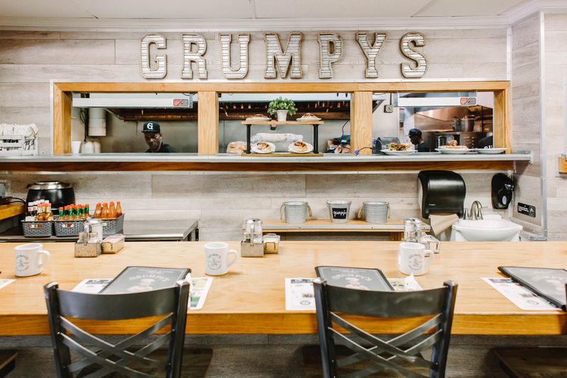 Why Grumpy’s Eggs Benedict Commands a Daily Craving