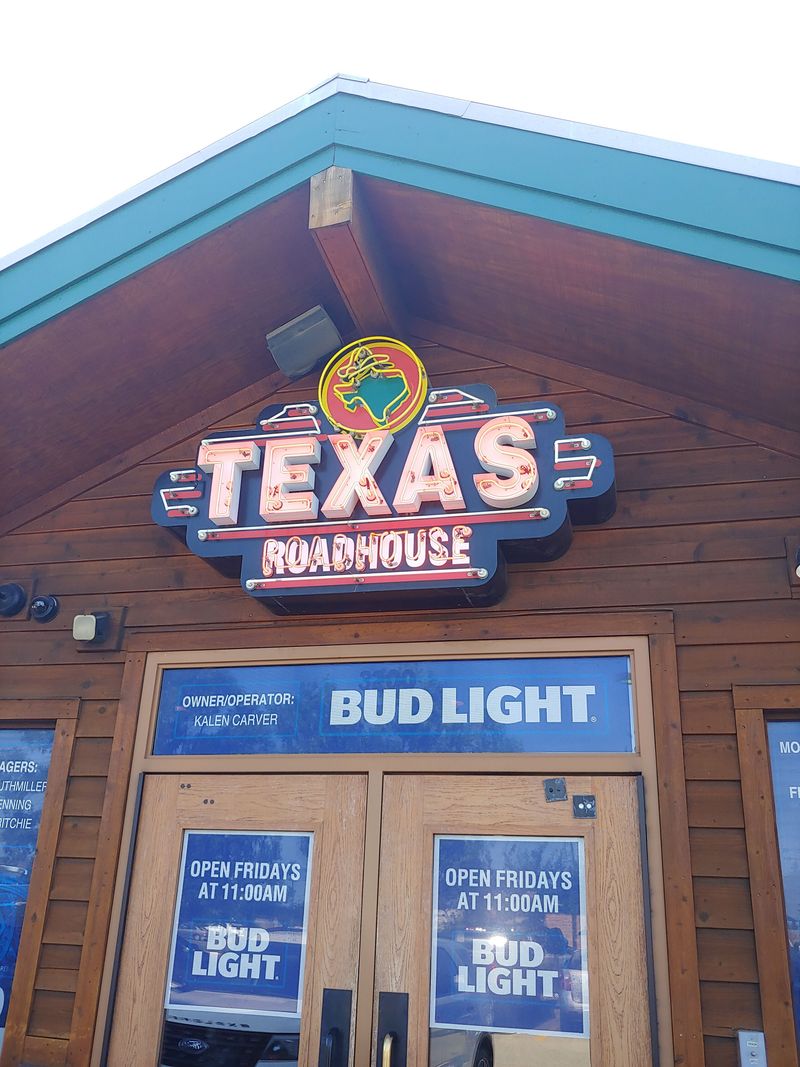 Legendary Rolls and Cinnamon Honey Butter