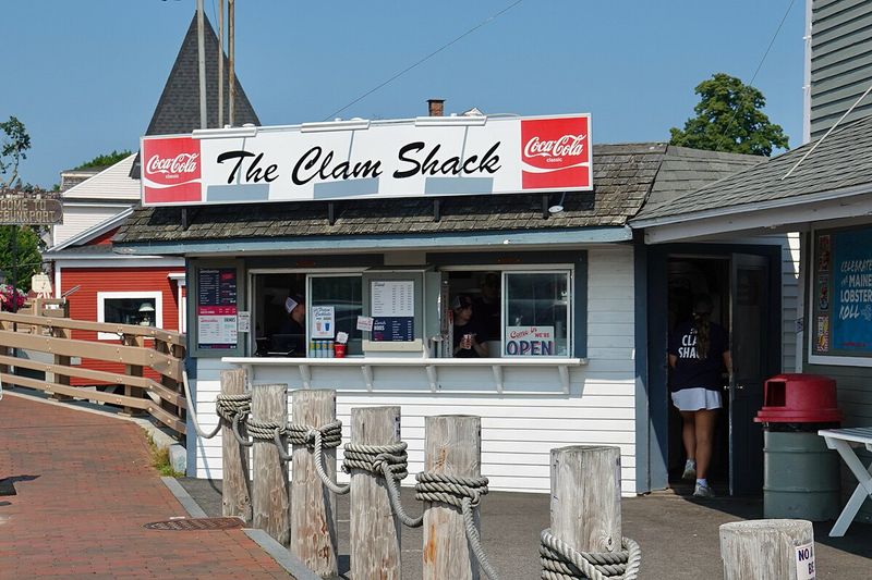 The Clam Shack: Dockside Legend