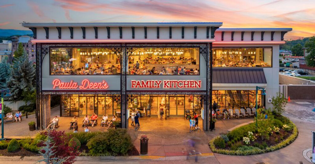 This Tennessee All-You-Can-Eat Restaurant Is a Road-Trip-Worthy Feast