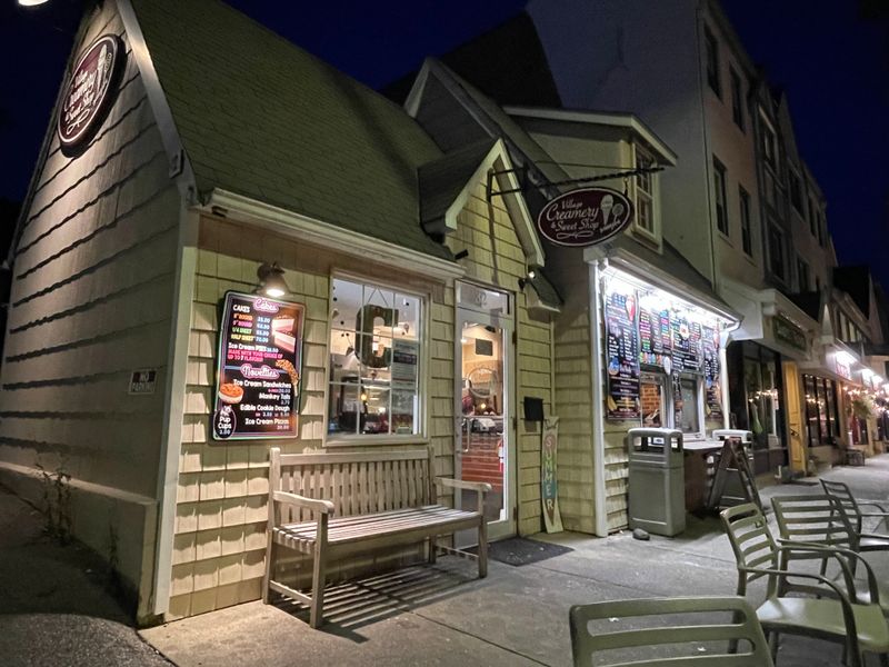 Where to find it and when to go