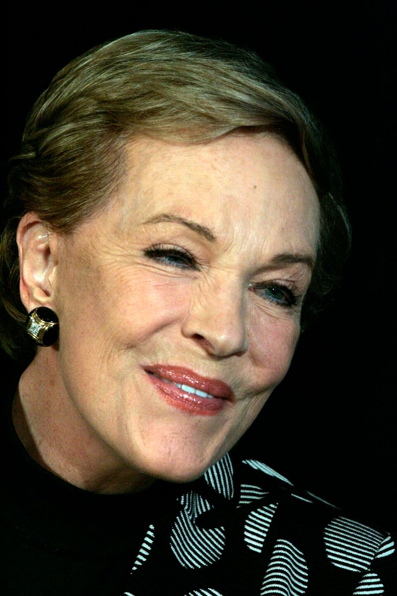 Julie Andrews – Despicable Me (Voice, 2010)