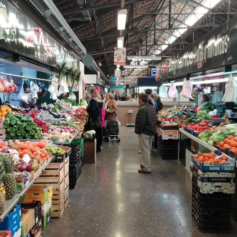 Browse Mercado de Verónicas, Murcia's historic food market