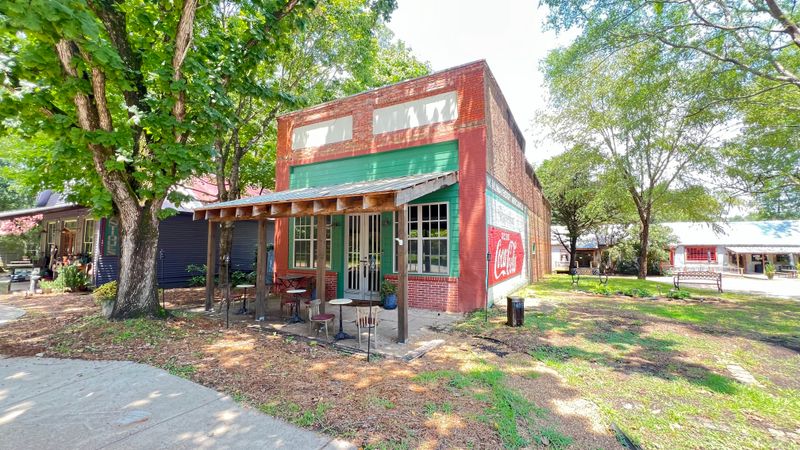 Waverly Local - Waverly