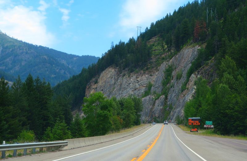 U.S. Route 2 (Northern Plains/Montana)