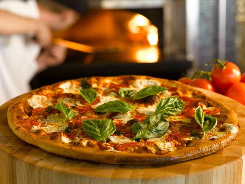 Upper Crust Wood Fired Pizza – Oklahoma City