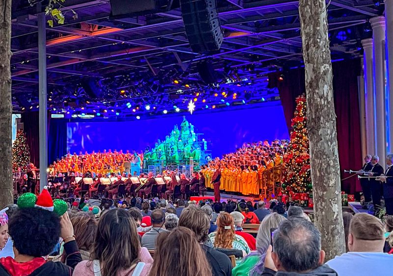 EPCOT International Festival of the Holidays (Nov 28 – Dec 30, 2025)