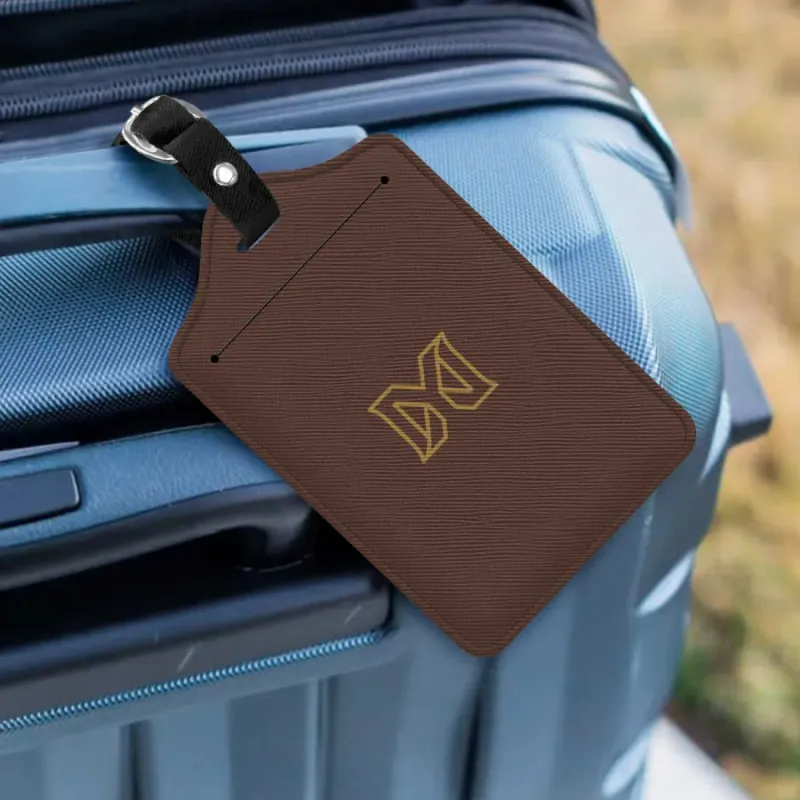 Neglecting to Make Your Bag Easily Identifiable