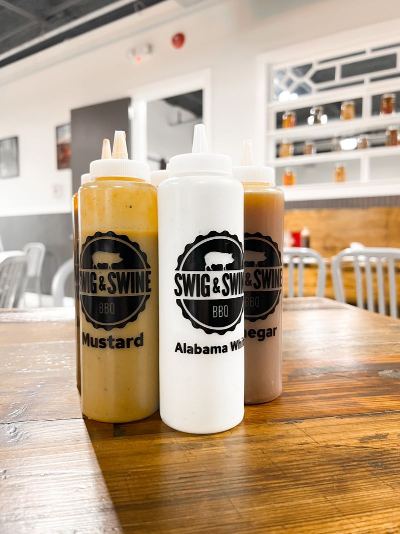 What to Order First (and Sauces to Try)