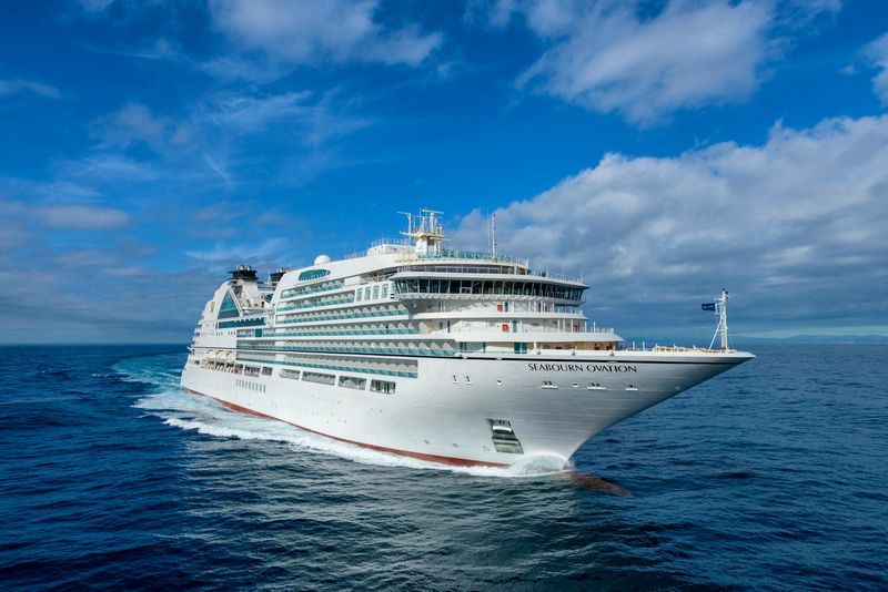 Seabourn Ovation – Luxury 7-20 Day Caribbean Voyages