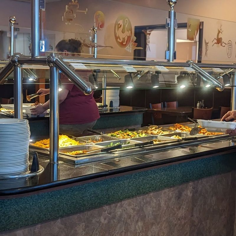 China Buffet & Grill in Oak Grove