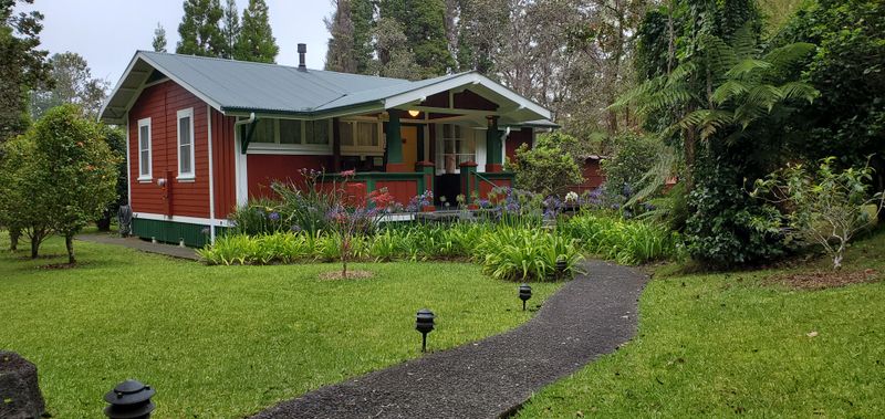 Cultural Etiquette and Aloha