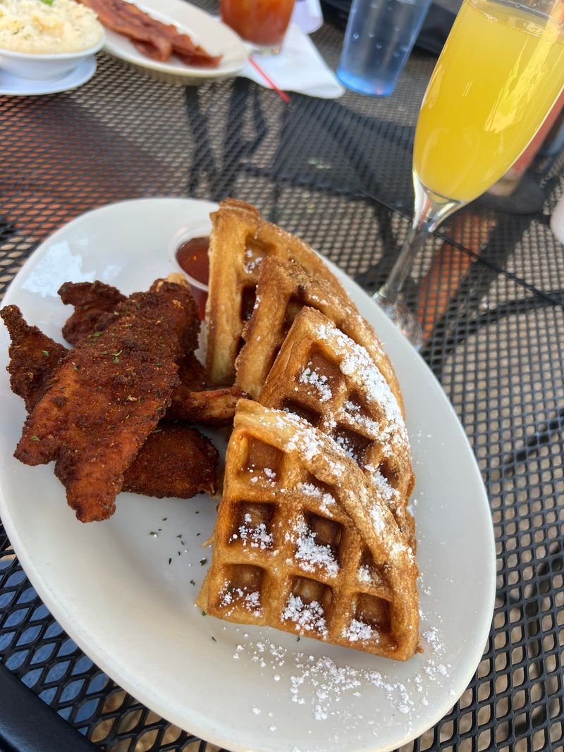 Brunch That Stays Busy