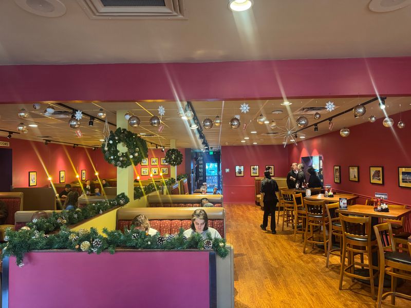 Make the Most of Your Visit: Tips and Pairings