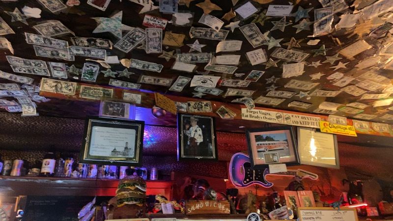 Visiting Tips & Insider Notes