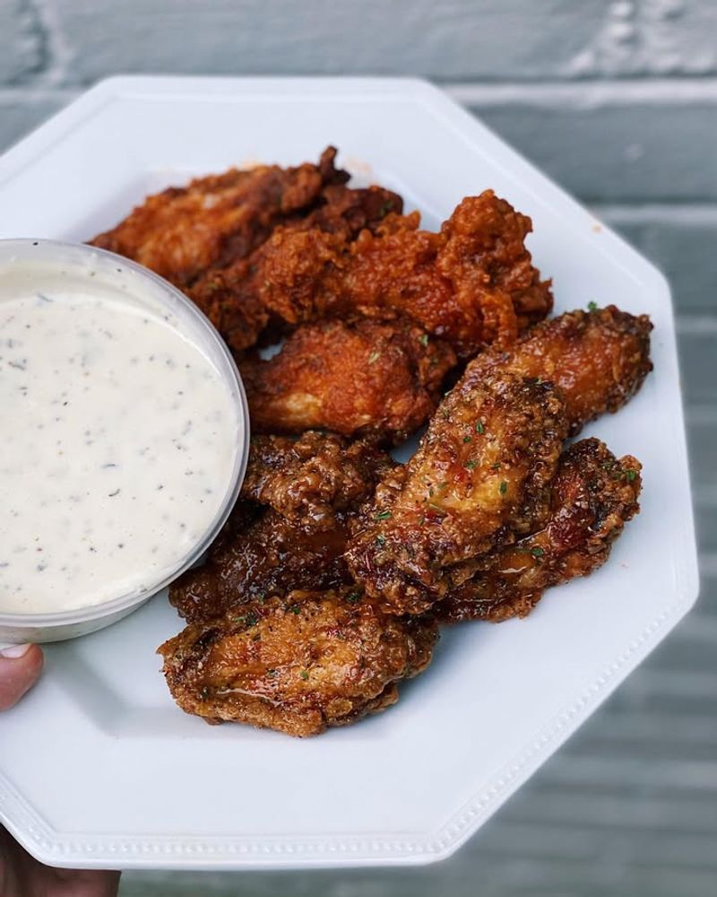 B&L Wings (West Midtown, ATL)