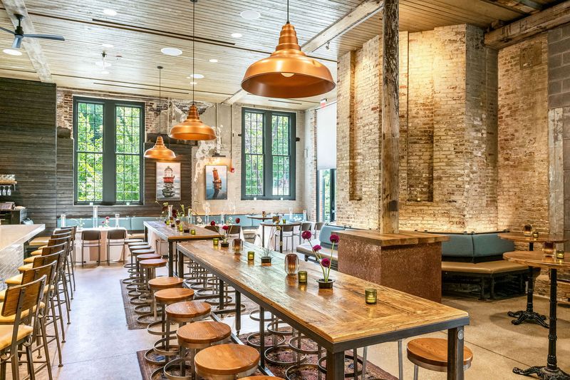 True Chesapeake Oyster Co. (Clipper Mill) – Oyster-Farm-to-Table Seafood