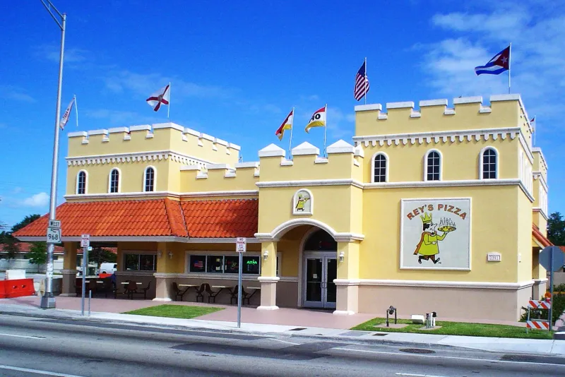 Rey's Pizza – Miami (Various Locations)