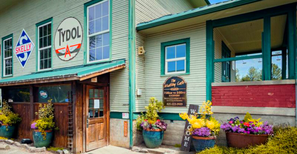 You’ll Find Washington’s Fluffiest Pancakes at This Cozy Snohomish Diner