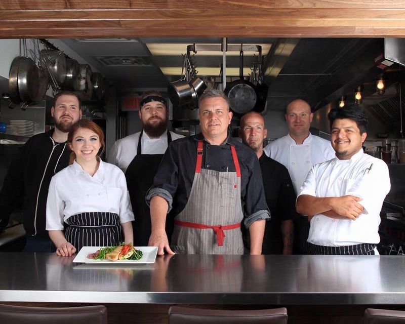 Henry Social Club (Columbus)