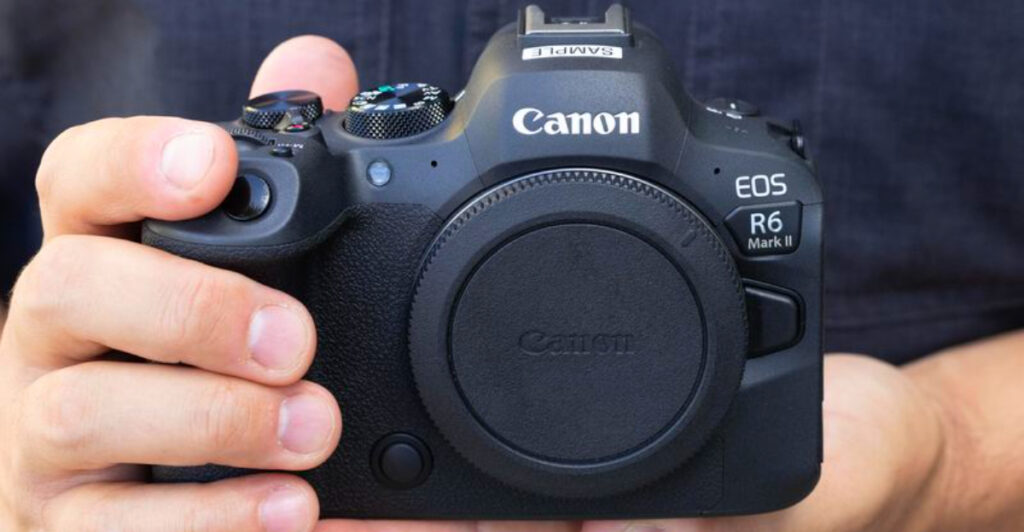 12 Cameras That Professionals Secretly Pack