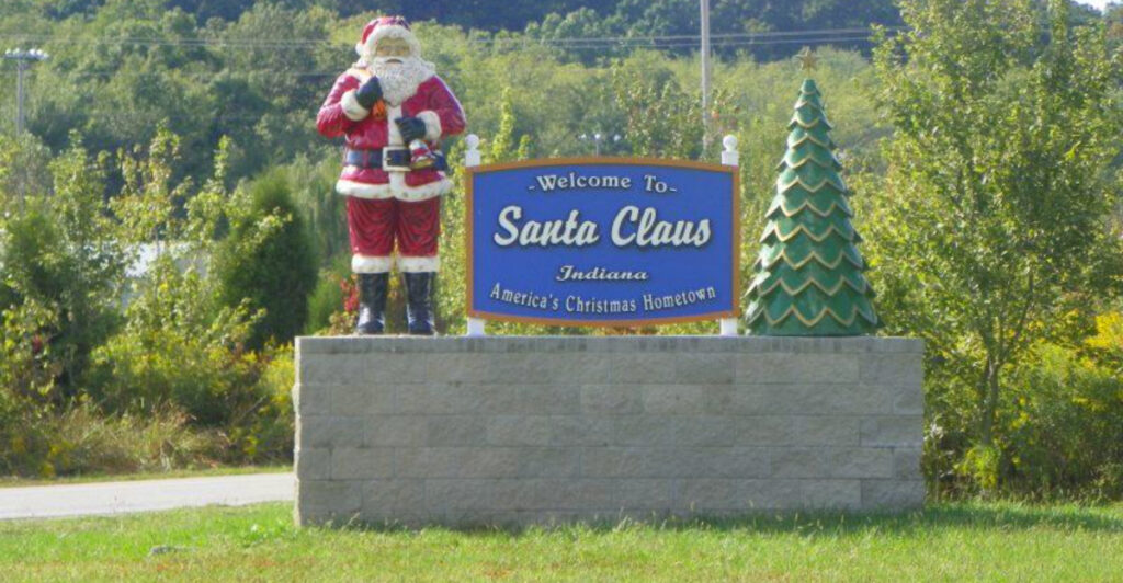 12 Cities That Are Perfect for Christmas Family Vacations