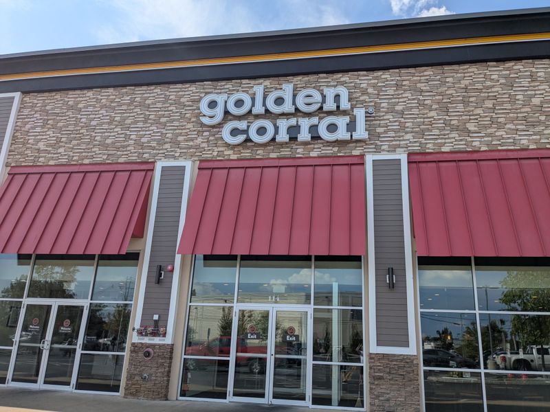 Golden Corral Buffet & Grill (Manchester)