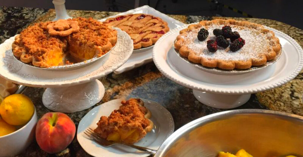 12 New Mexico Shops Serving Holiday Pies Locals Swear By