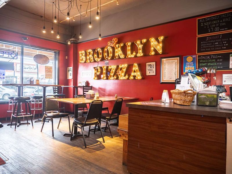 Napolitano's Brooklyn Pizza