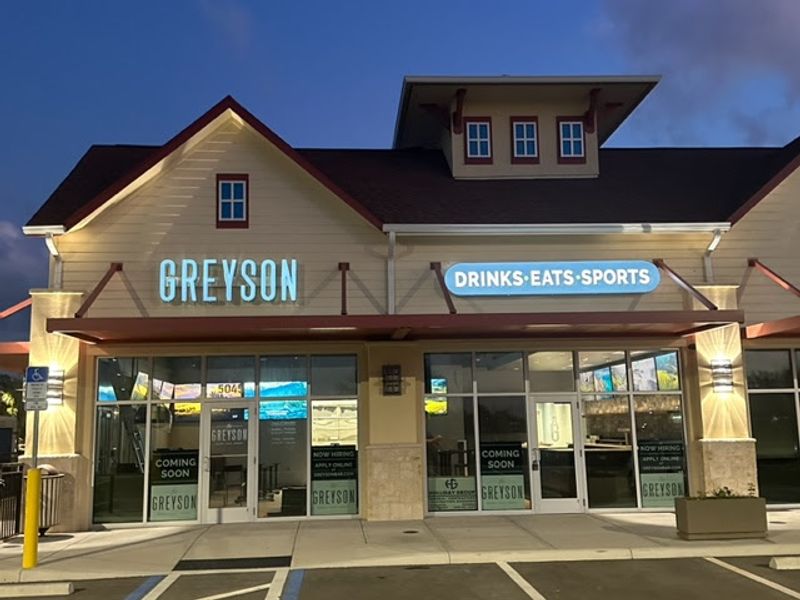 The Grey (Historic District) - Modern Southern in an Art-Deco Landmark