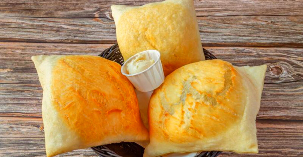 13 New Mexico Sopapilla Spots That Will Ruin Store-Bought Dessert