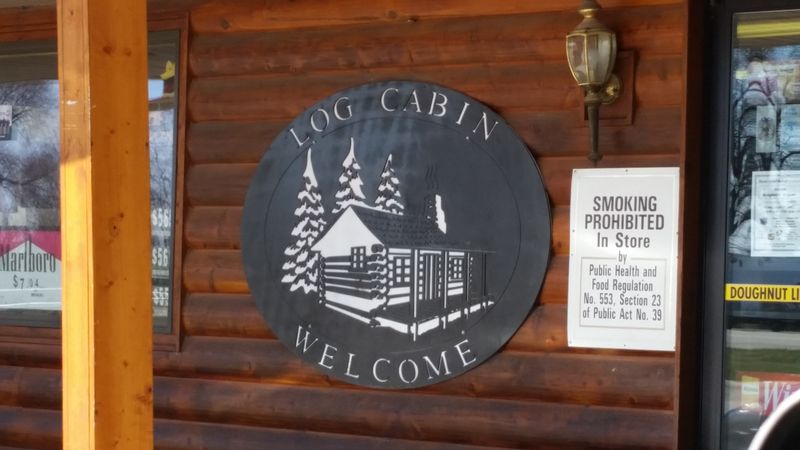 Log Cabin Diner - Akron, MI