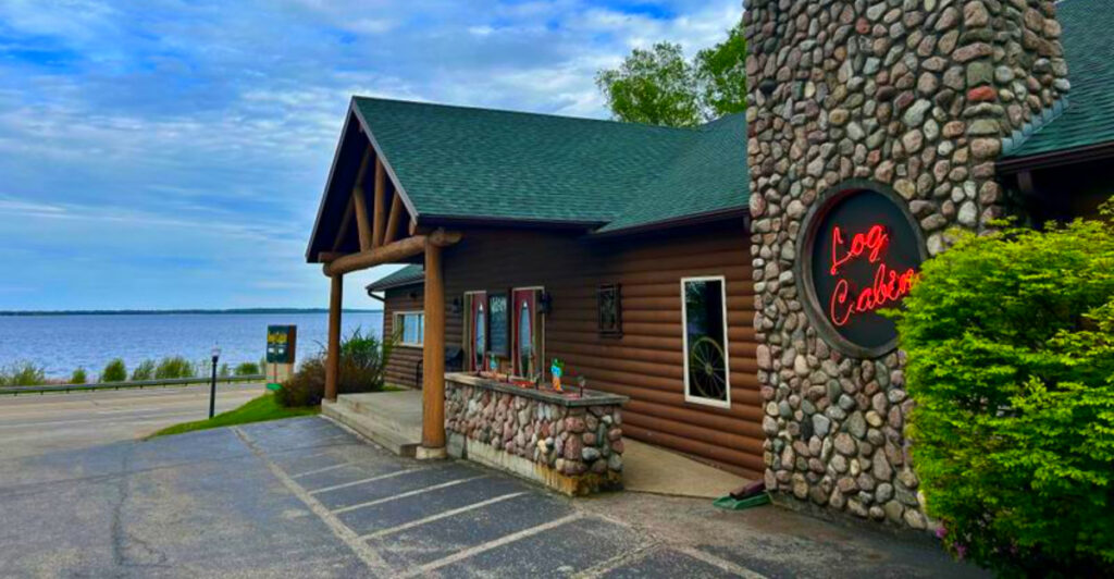 13 Quirky Cabin Diners in Michigan That Locals Try to Hide
