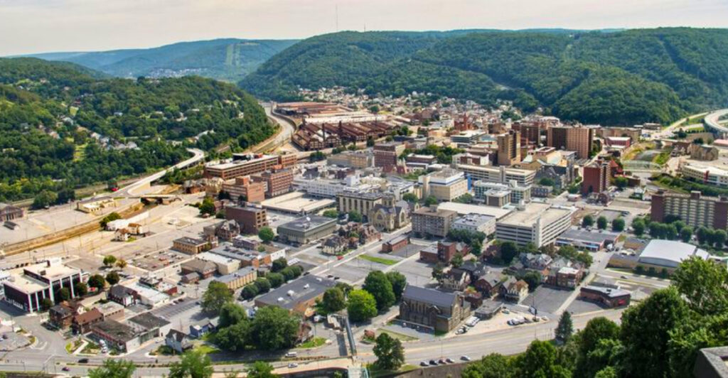 13 Small Towns in The U.S. Where Retirement Dollars Stretch Without Sacrificing Quality of Life