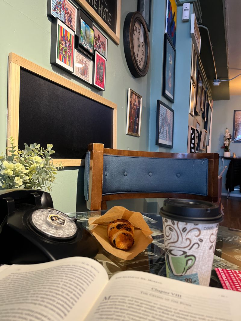 COZY CAFE - Chicago, IL