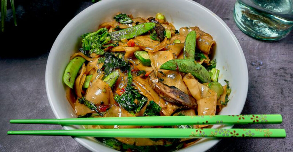 14 Washington Restaurants Serving Fresh Asian-Inspired Cuisine