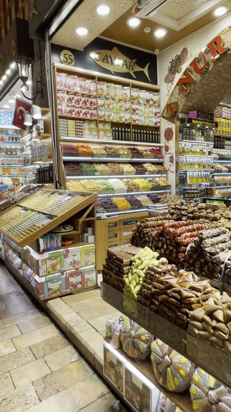 Istanbul, Turkey — Grand Bazaar & Spice Bazaar