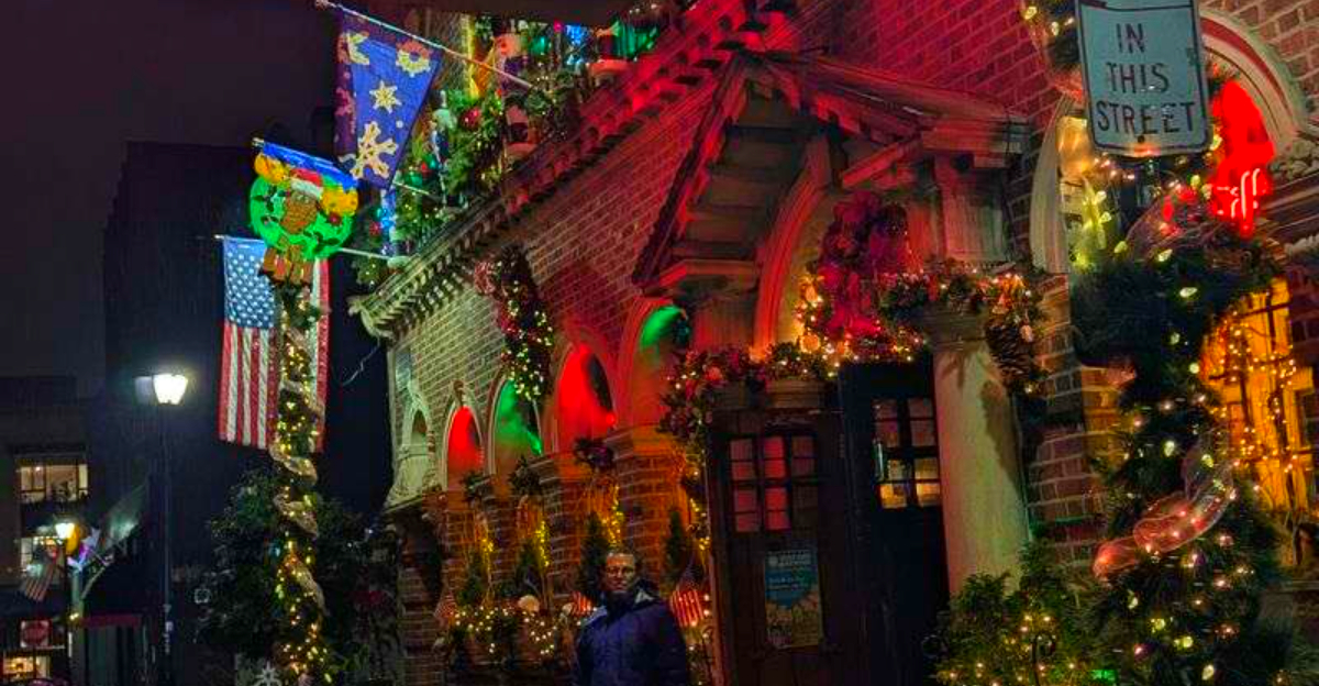 15 Cozy Pennsylvania Christmas Restaurants That Make You Feel Like You’re Home For The Holidays