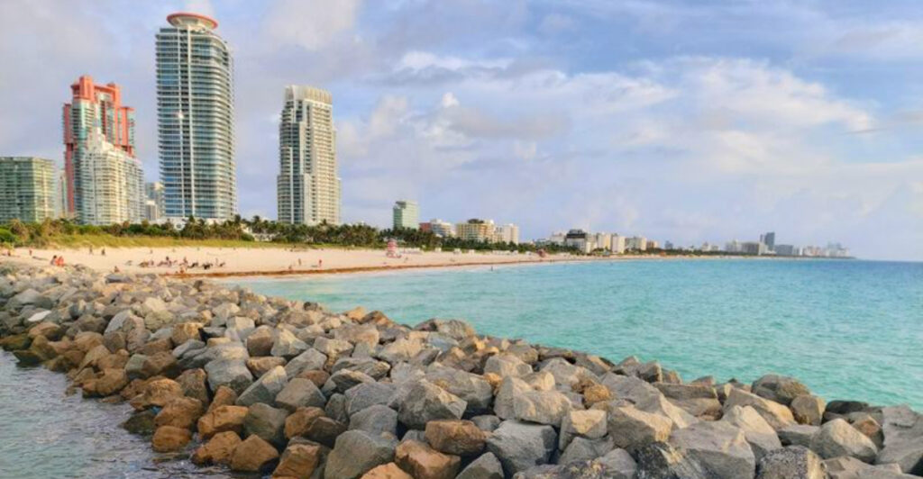 15 Dreamy White Sand Beaches in the U.S. You Have to See to Believe