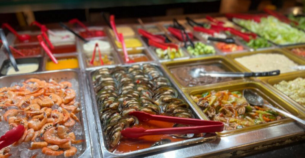 15 Indiana Buffets That Prove All-You-Can-Eat Can Still Taste Amazing