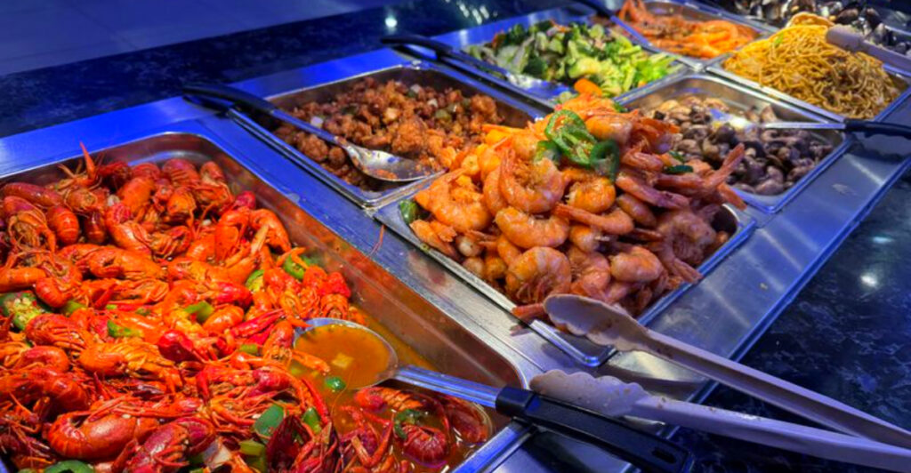 15 Minnesota Buffet Favorites Dishing Out Warm, Home-Style Meals People Love