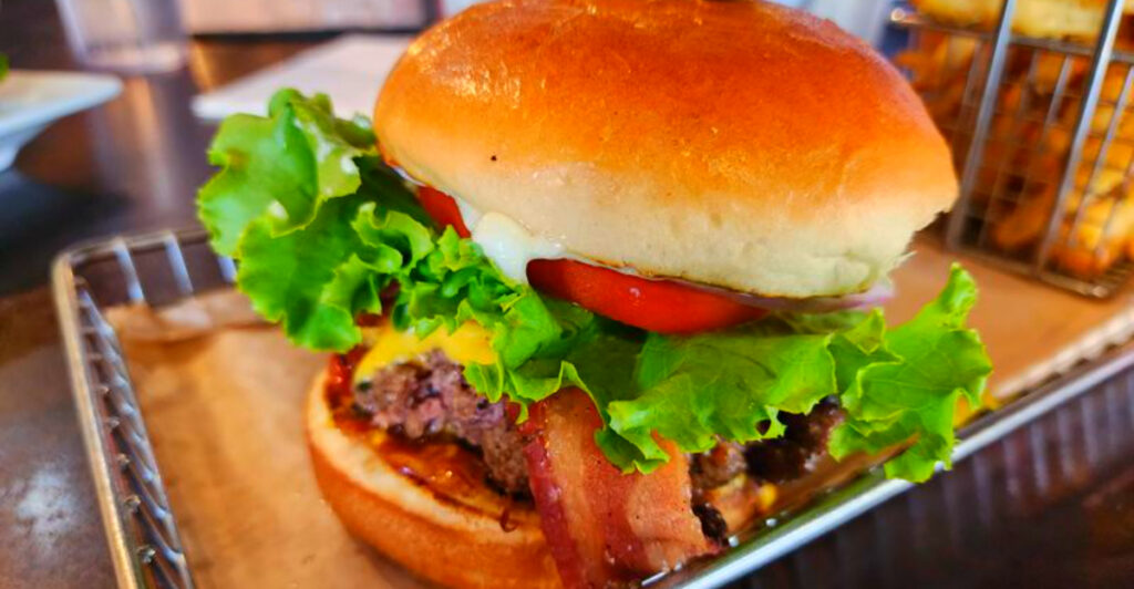 15 North Carolina Burger Joints That Outsiders Never Find