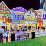 15 Scenic American Towns Built for Tourists, Not Locals