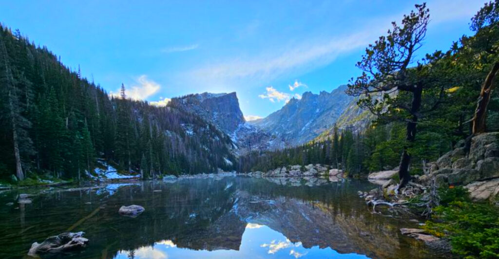 16 Best Travel Hotspots for Wildlife Camping in Colorado