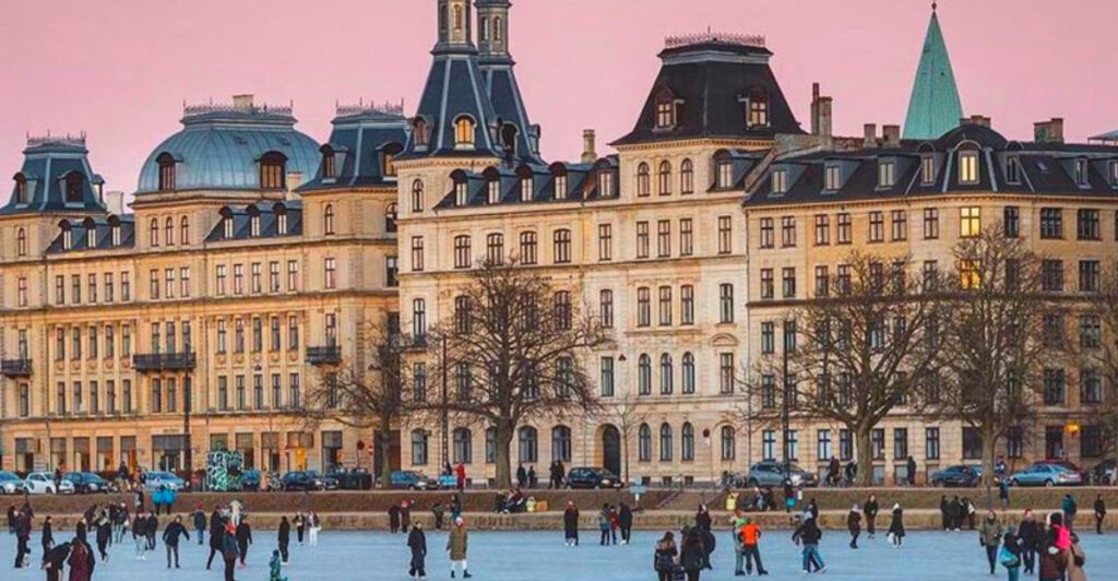 17 Cities Around the World That Look Straight Out of a Winter Fairytale