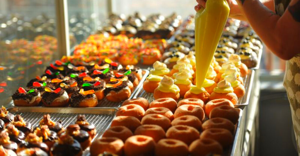 18 Florida Donut Shops Where Coffee Takes a Back Seat to Pure Magic