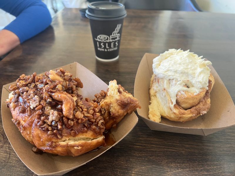 Isles Bun & Coffee – Minneapolis